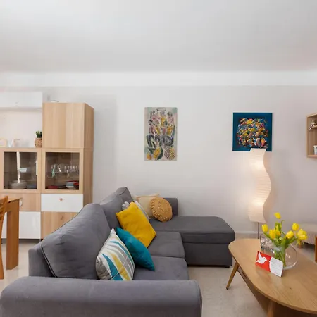 Apartment Les Roses By Interhome Lunel (Herault)